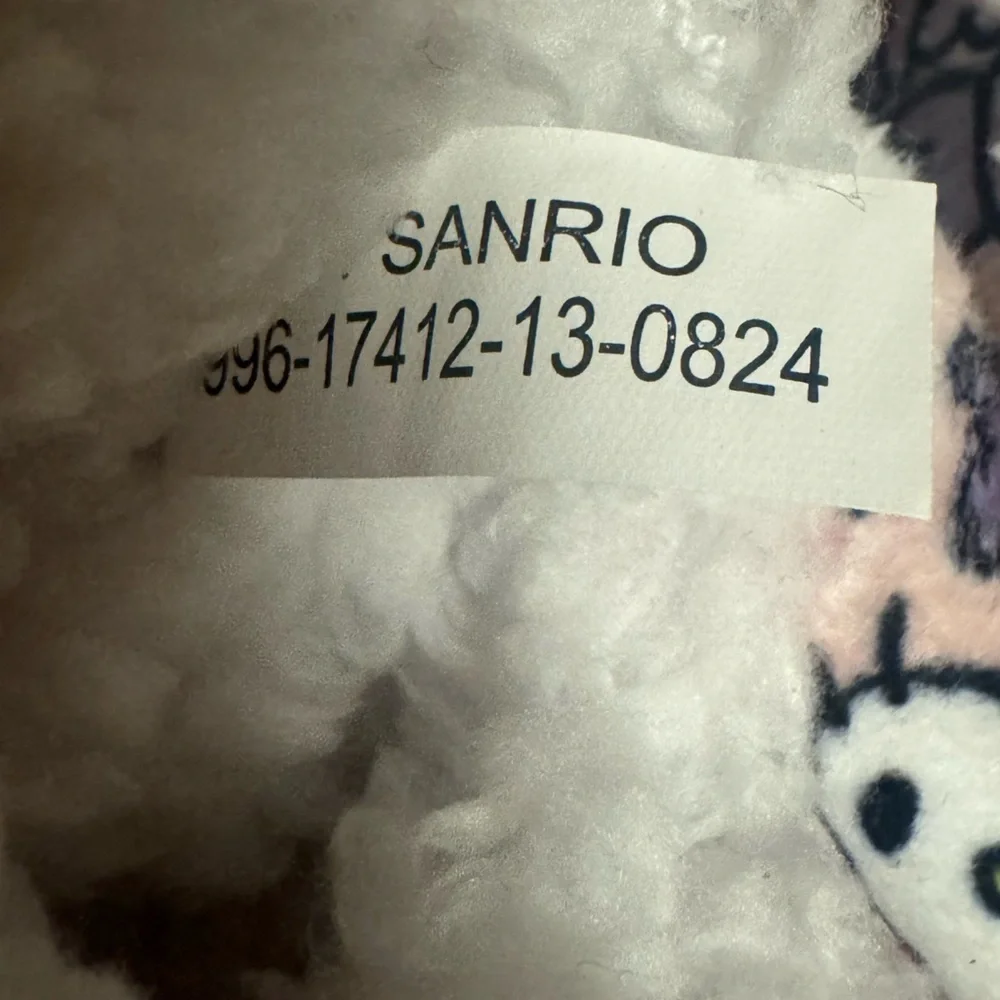 HELLO KITTY Sanrio Fuzzy fur slip on slippers Kids Girls size 11/12 house shoes